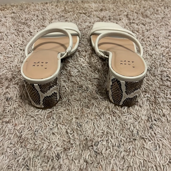 Snake Block Print Heels - Picture 3 of 4